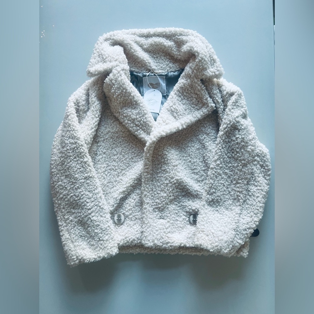 European Boutique NWT Sherpa Jacket size universal oversized - Picture 5 of 9